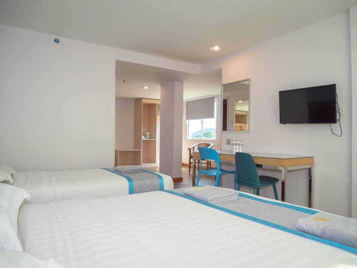 Td Mutiara Hotel Semporna Exterior photo