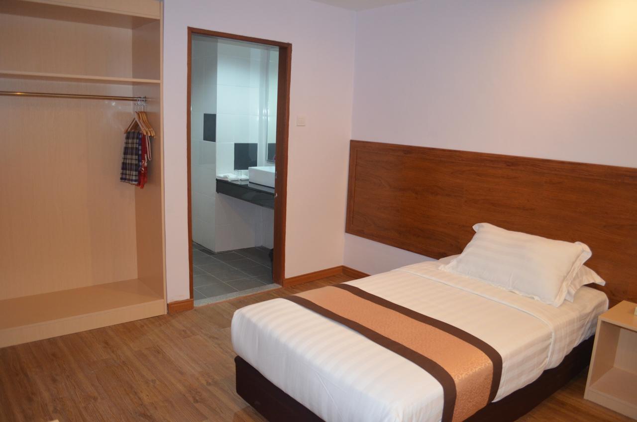 Td Mutiara Hotel Semporna Exterior photo