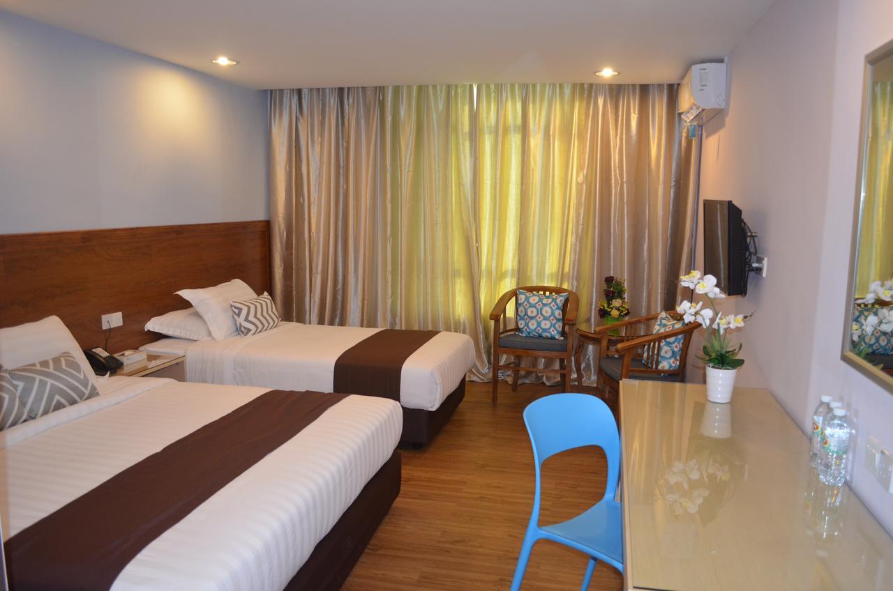 Td Mutiara Hotel Semporna Exterior photo